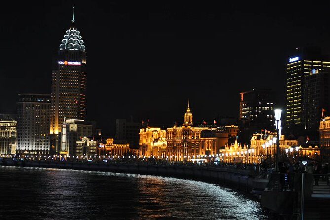 Private Tour of Shanghai Night View with Authentic Local Food - Who Would Enjoy This Tour?