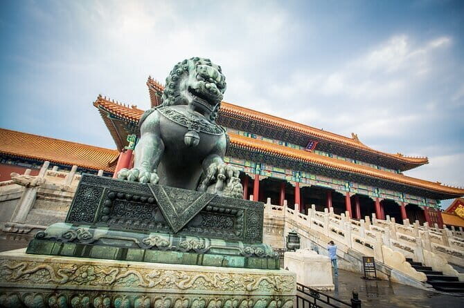 Private Tour Tiananmen Square Forbidden City with Tickets - The Magnificence of the Forbidden City