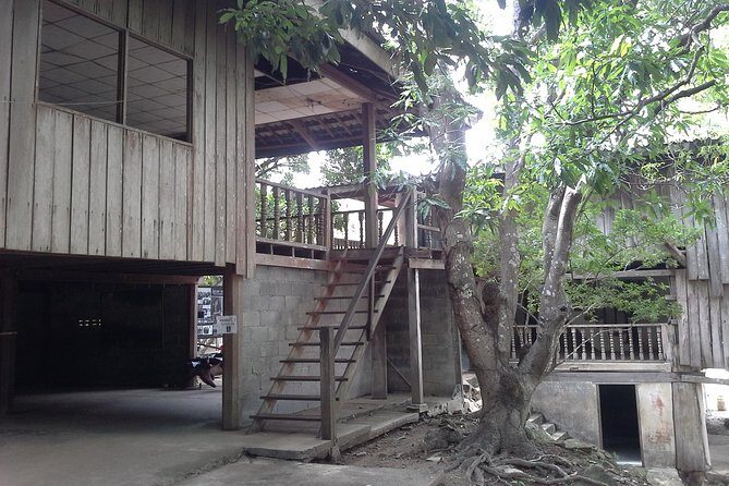 Private Tour to Anlong Veng (Khmer Rouge Stronghold) - Practical Tips for Your Visit