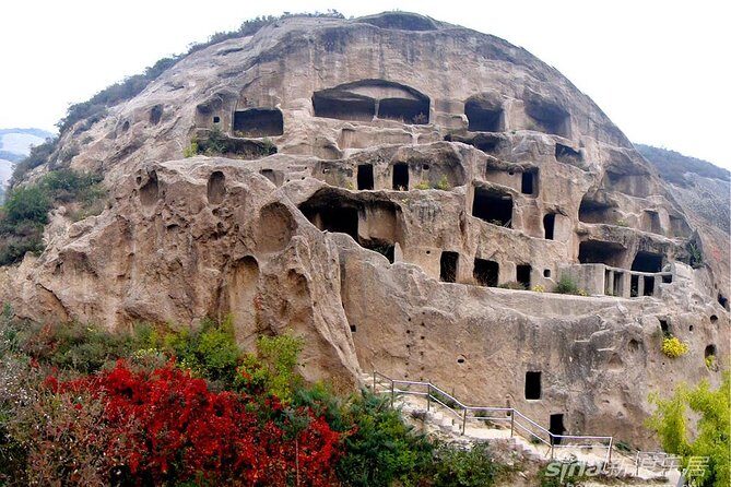 Private Tour to Guyaju Cave Dwellings and Longqing Gorge Ice Lanterns Festival - Practical Details and What You Can Expect