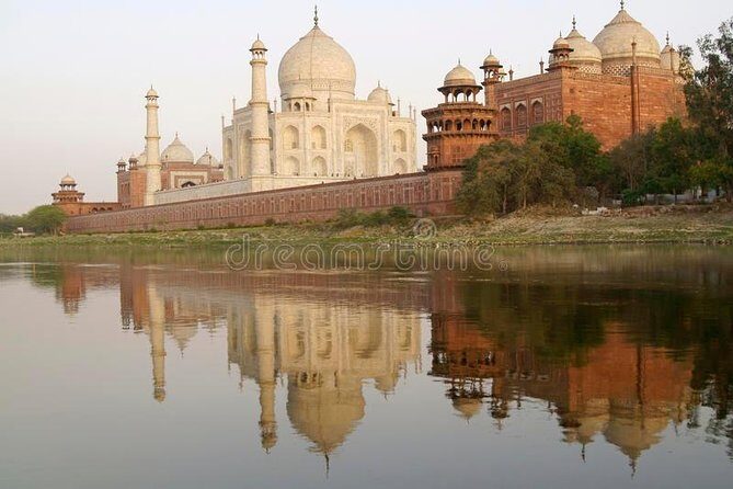 Private Tour to Taj Mahal and Agra fort with Car and Guide - The Itinerary in Detail