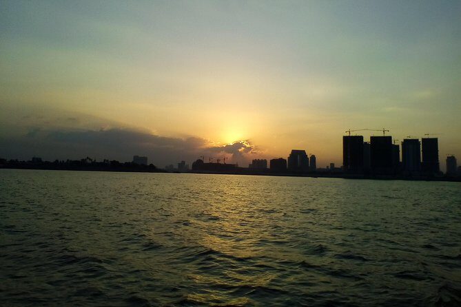 Private Tour to Udong Hill & Sunset Cruise on Mekong River - Final Thoughts: Who Should Book This Tour?