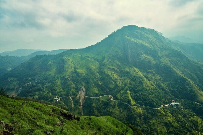 Private Tour Trek to Little Adam's Peak and Nine Arches Bridge - Why This Tour Offers Good Value