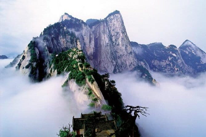 Private transfer booking to Huashan Mountain - Exploring the Tour: An In-Depth Review
