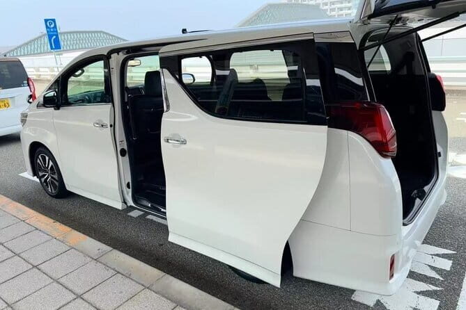 Private Transfer From Osaka Kansai Airport to Nagoya City - Who Will Love This Transfer?