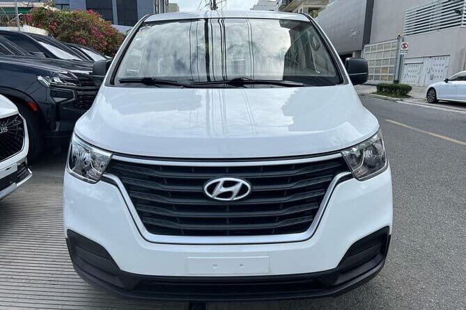 Private transfer from Puntacana airport to hotels-luxury services - The Benefits of a Private, Luxury Transfer