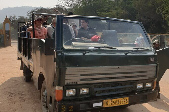 Private Transfer: Jaipur City to Ranthambore National Park India - An In-Depth Look at the Jaipur to Ranthambore Transfer Experience