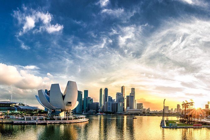 Private Transfer: Singapore Airport SIN to Marina Cruise Port - Who Will Love This Service?