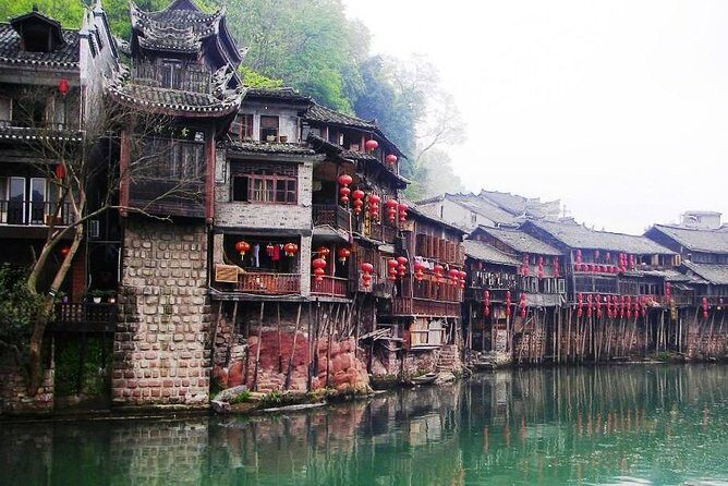 Private Transfer: Zhangjiajie to/from Fenghuang - Price and Value Consideration