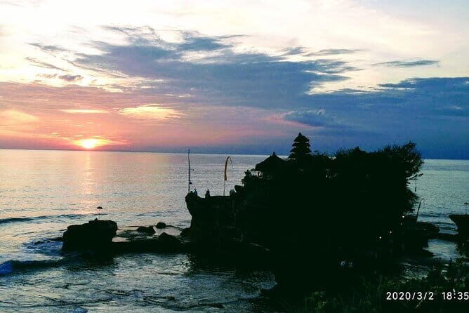 Private Ubud Tour, Sunset Tanah Lot Temple with Transfer - Transportation & Logistics