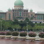 Putrajaya Batu Caves and Kuala Lumpur sightseeing Tour - Exploring Each Stop in Detail