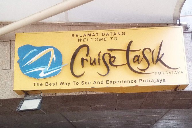 Putrajaya Tour From Kuala-Lumpur - Transportation and Overall Value