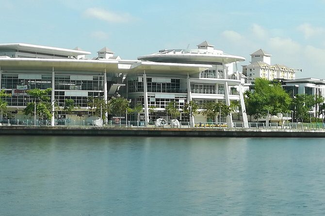 Putrajaya Tour from Kuala Lumpur - The Tour Experience in Detail
