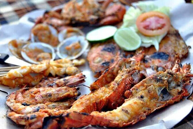 Romantic Seafood Dinner at Jimbaran - Who Should Consider This Tour?