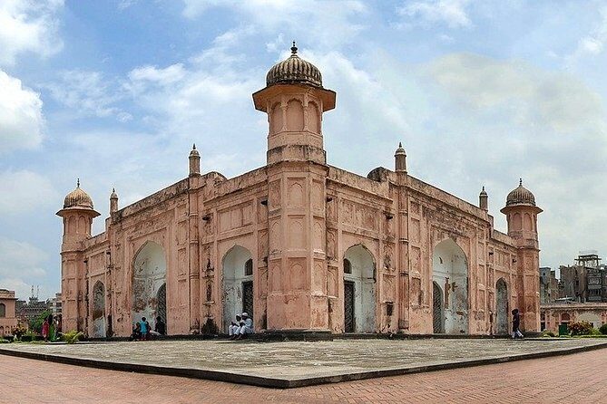 Romantic tour in Aurangabad - Authenticity and Hidden Layers