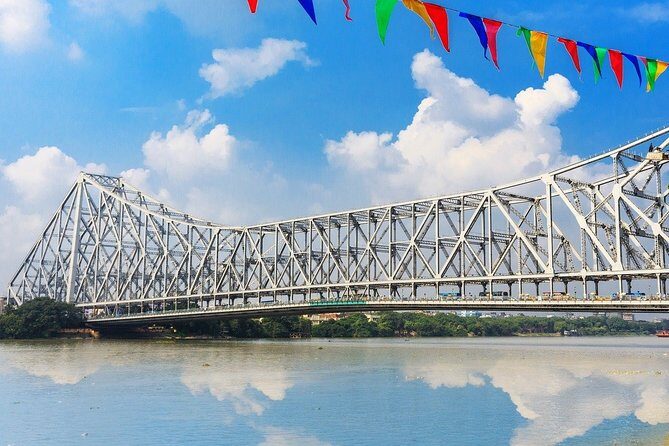 Romantic tour in Howrah - The Sum Up
