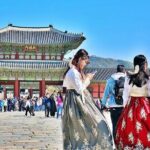 Royal Palace and Traditional Villages Wearing Hanbok Tour - An In-Depth Look at the Tour Experience