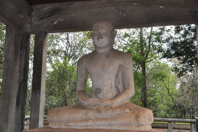 Sacred City of Anuradhapura from Habarana - Who Will Love This Tour?