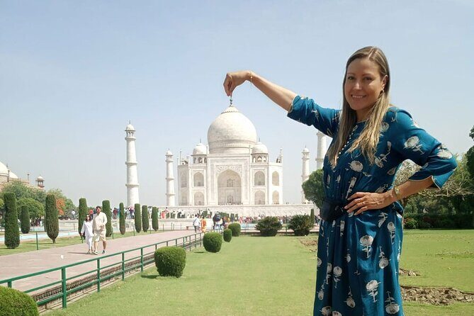 Same Day Agra Tour From Delhi By Car - Starting the Journey: Early Morning Pickup