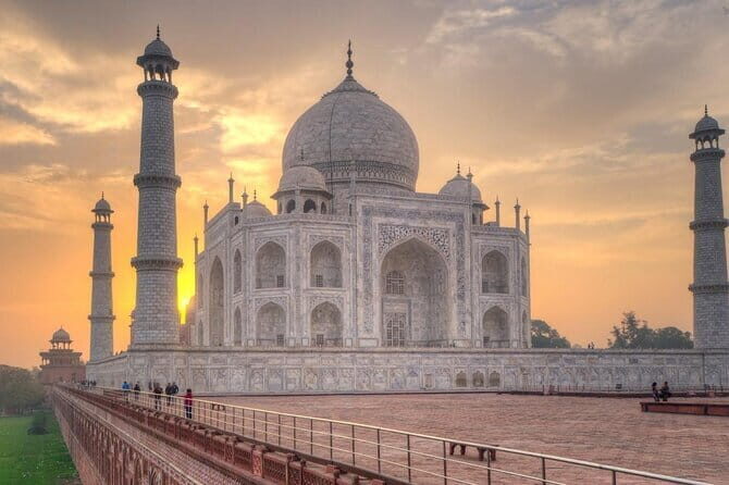 Same Day Taj Mahal Tour with Express Train - Transportation and Comfort