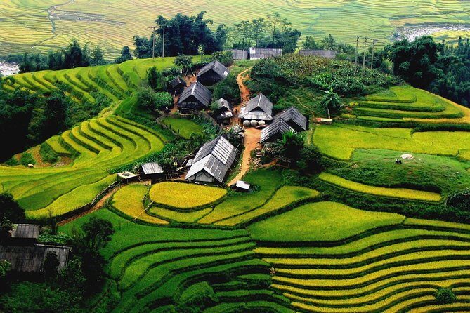 Sapa 3-day Discovery Package Tour By Bus with 1 Night Homestay 1 Night Hotel - Key Points