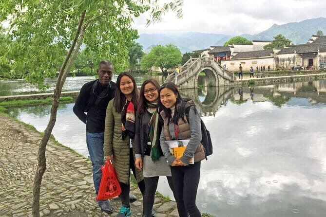 Shanghai 6hr Private Walking Tour with Certified Guide - Practical Aspects and What to Expect