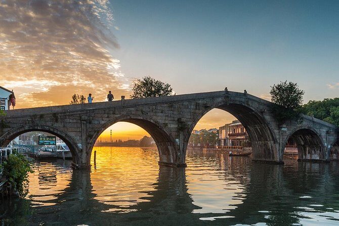 Shanghai Private 7 Hours Tour: Zhujiajiao and One More Attraction in Downtown - What’s Included and What to Keep in Mind