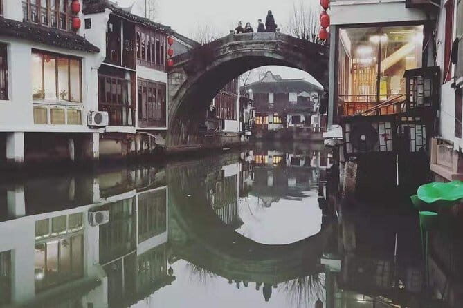 Shanghai Private Day Tour Featuring Qibao Ancient Town and Zhujiajiao Water Town - The Sum Up