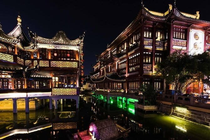Shanghai Private Night Sightseeing Exploration Tour - FAQs
