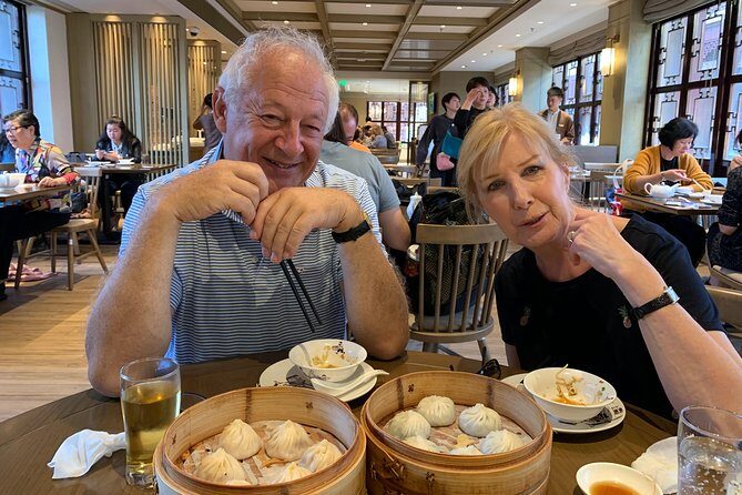 Shanghai VIP River Cruise Experience with Dinner and Guide - Final Thoughts: Is This Tour Right for You?