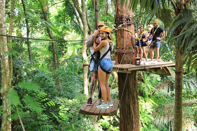 Skyline Adventure 35 platforms with Meal and Transfer RoundTrip - Key Points