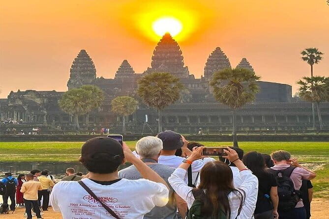 Small-Group Explore Angkor Wat Sunrise Tour with Guide - The Value of This Tour