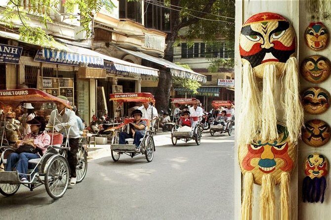 Small Group Hanoi Luxury City Tour Monday and Friday Only - First Stops: Old Quarter and Dong Xuan Market