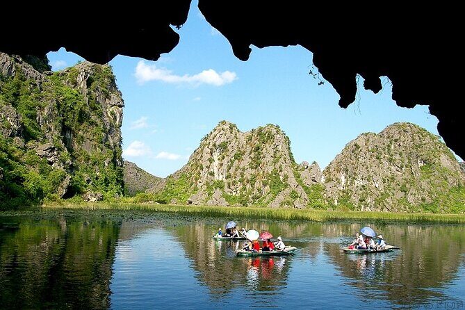 Small-Group Hoa Lu - Tam Coc Day Tour from Hanoi - What to Expect from the Transportation and Logistics