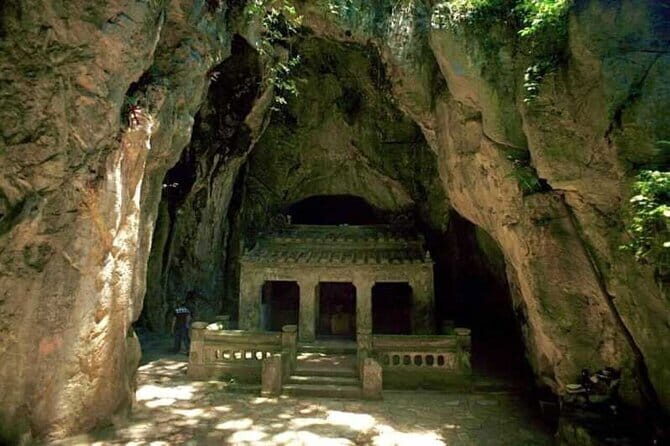 Small-Group Marble Mountains, Am Phu Cave and Monkey Mountains - Transportation, Timing, and Group Dynamics