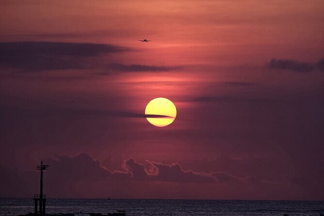 South Bali Beach Tour, Uluwatu Sunset Kecak Fire Dance & Seafood Barbeque Dinner - Practical Details and Traveler Tips