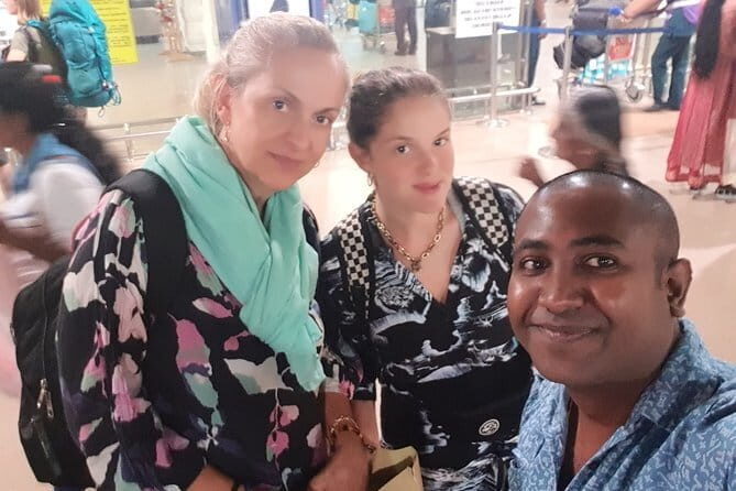 Sri Lanka Airport (BIA CMB) to Kandy Pickup And Drop|Private Transfer - A Deep Dive into the Experience
