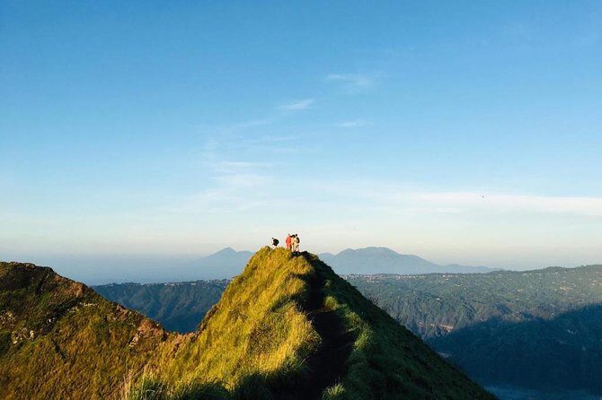 Sunrise Trekking combined with Swing - What’s Included and What to Bring
