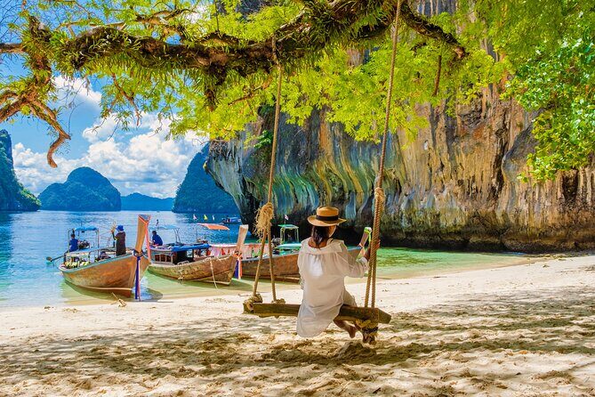 Sunset Tour at Hong Islands by Speed Boat with BBQ Dinner - Who Should Consider This Tour?