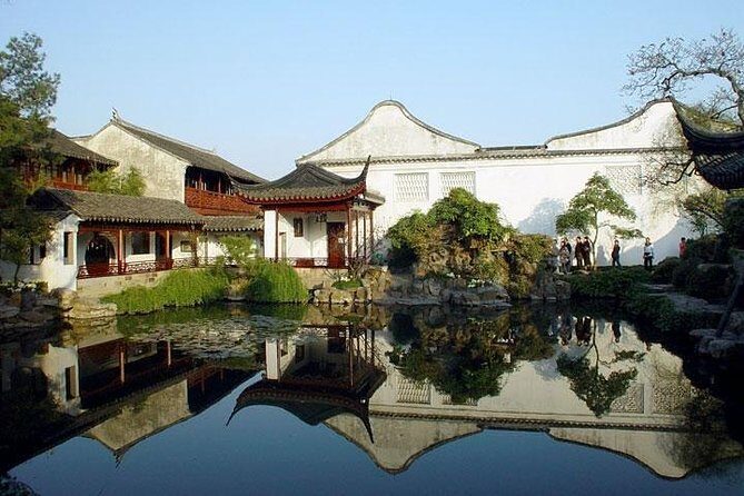 Suzhou Day Tour to Classical Garden and Tongli Water Town - The Charm of Tongli Water Town