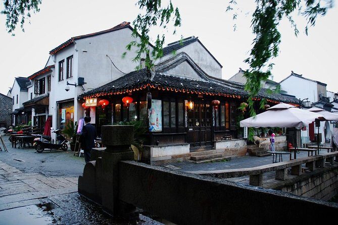 Suzhou Private Tour from Shanghai with Must-See attractions plus Tongli Town - Exploring Suzhou: A Full Breakdown