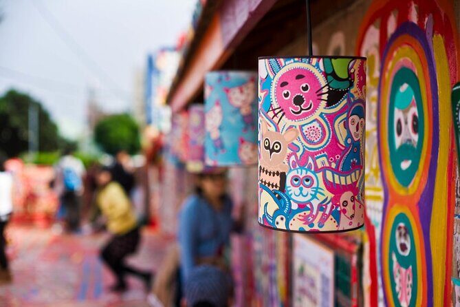 Taichung City Landmarks and Gaomei Wetlands Day Tour from Taipei - Who Should Book This Tour?