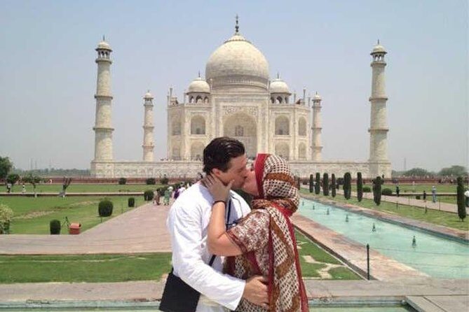 Taj Mahal Agra Tour Package - Who Will Love This Tour?