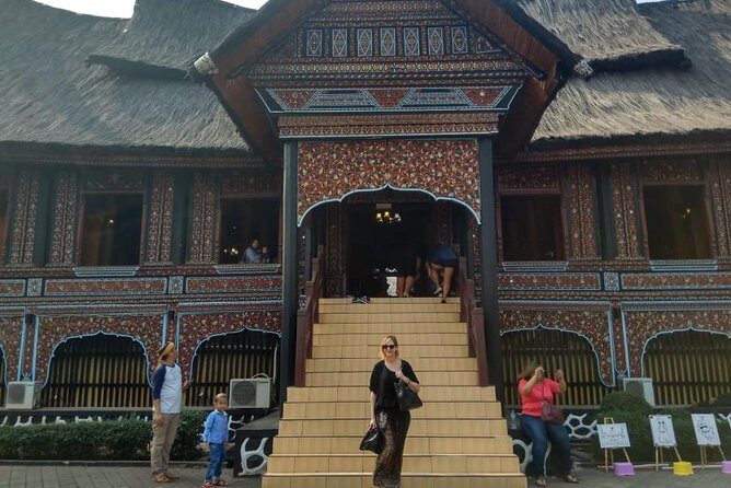 Taman Mini Indonesia, Private tour with Guide and Lunch - The Sum Up