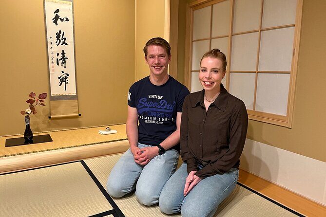 Tea Gathering with Bento Box and Sake Experience - Who Should Book This?