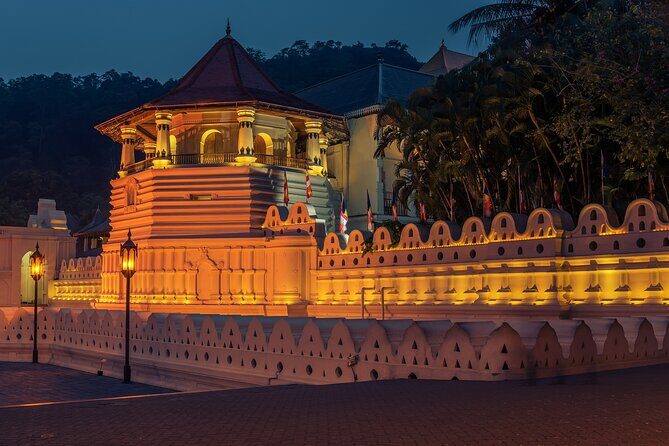 Temple of the Tooth & Royal Botanical Gardens Tour - Pricing & Value