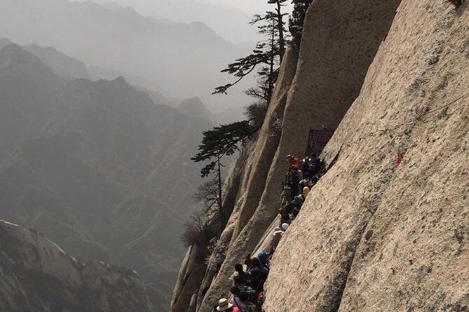 TerraCotta Warriors and Hua Shan Mountain 2-Day Private Tours - Highlights and Practical Details