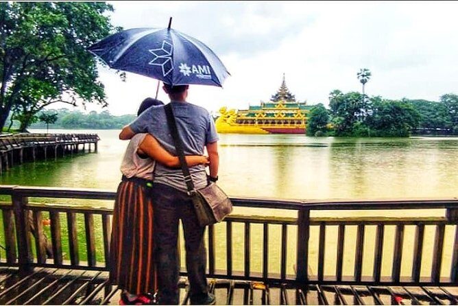 The Essential Yangon EXPERIENCE - The Scenic Circular Train Ride