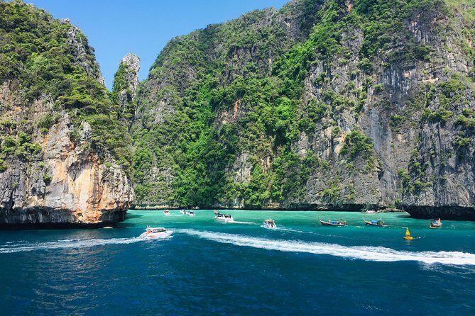 The Inviting Beauty of Phi Phi Islands - Authentic Insights from Past Travelers