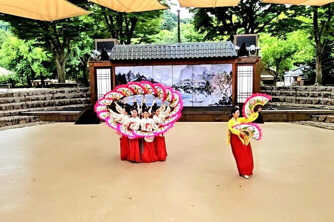 Timeless Fusion: Korean Folk Village, Fortress, Starfield Library - Practicalities and What to Expect